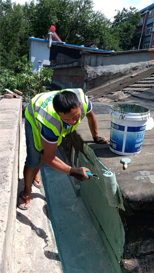 sbs卷材房顶防水漏水维修施工